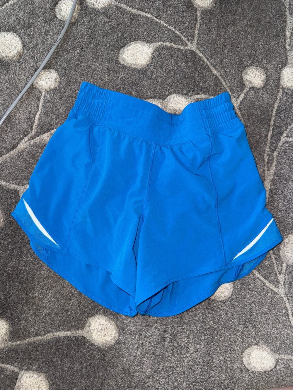 Lululemon Shorts Hotty Hot, High Rise 4”, sz4